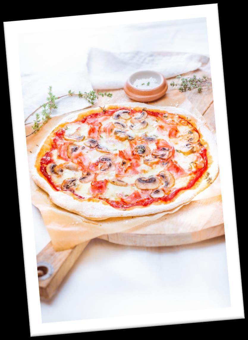 Královská pizza Díky našemu receptu na těsto na královskou pizzu se při jídle duchem přenesete do Itálie! Napoletana, tre formaggi, margherita ty všechny čekají jen na vás!